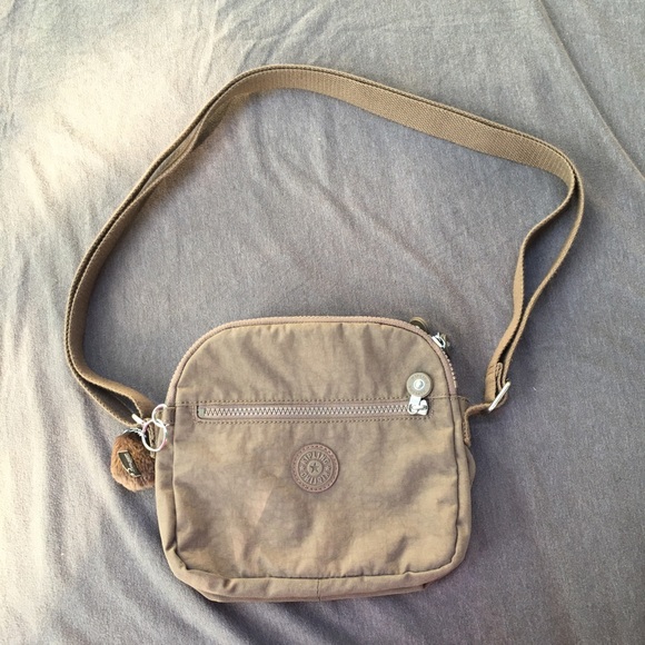 kipling cara bag